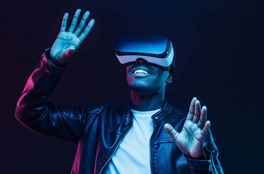 Mengenal Virtual Reality dan Kegunaannya di Indonesia